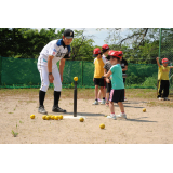 Children playing tea balls