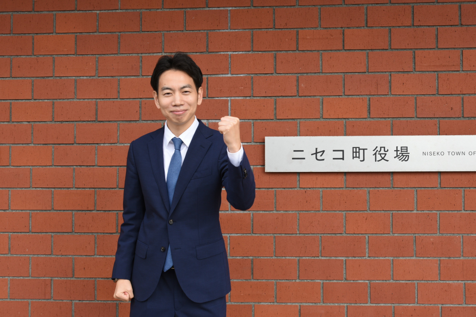 ニセコ町長  田中健人