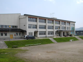 ニセコ小学校