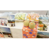 Red meat and blue meat of Niseko melon in season